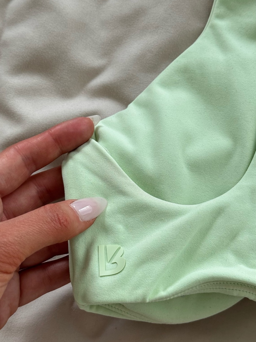 Buffbunny Curve Sports Bra Honeydew - Picture 5 of 7